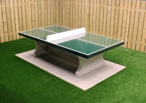 Table de ping-pong en béton