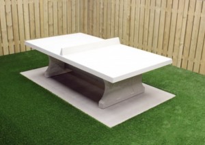 Table de ping-pong en béton