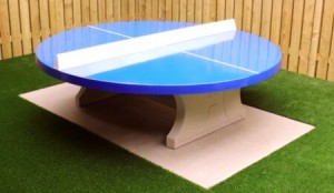 Table de ping-pong en béton ronde