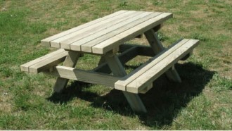 Table de pique nique en bois pour enfants - Devis sur Techni-Contact.com - 1