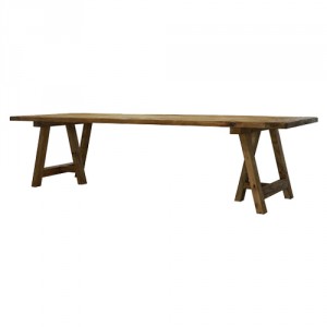 Table en bois rustique