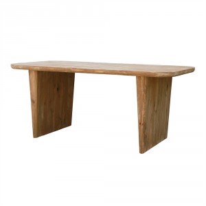 Table en bois rustique