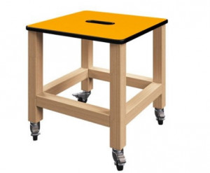 Tabouret carré à roulettes pour crèche - Devis sur Techni-Contact.com - 1