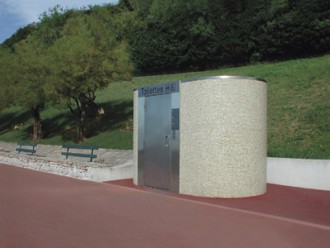 Toilette public simple en béton - Devis sur Techni-Contact.com - 1