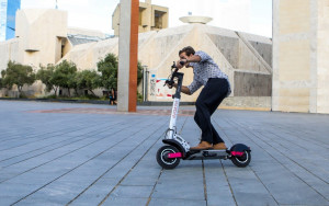 Trottinette électrique avec grandes roues 10 pouces - Devis sur Techni-Contact.com - 4