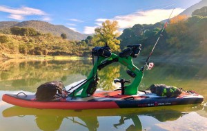 Vélo nautique sur planche de paddle gonflable avec porte-canne à pêche - Devis sur Techni-Contact.com - 2