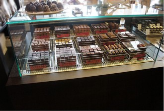 Vitrine chocolaterie - Devis sur Techni-Contact.com - 2